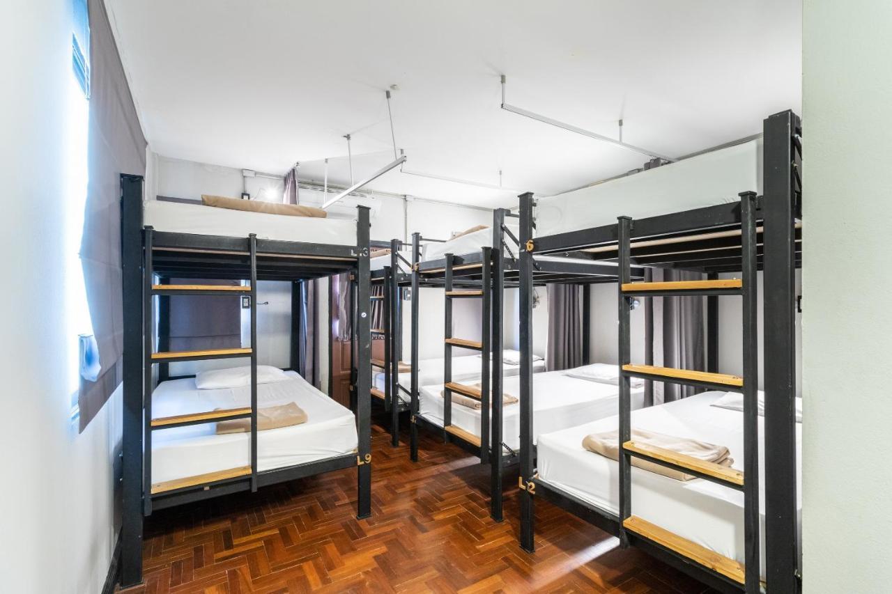 Oyo 677 Le Loftel Hostel Чиангмай Экстерьер фото